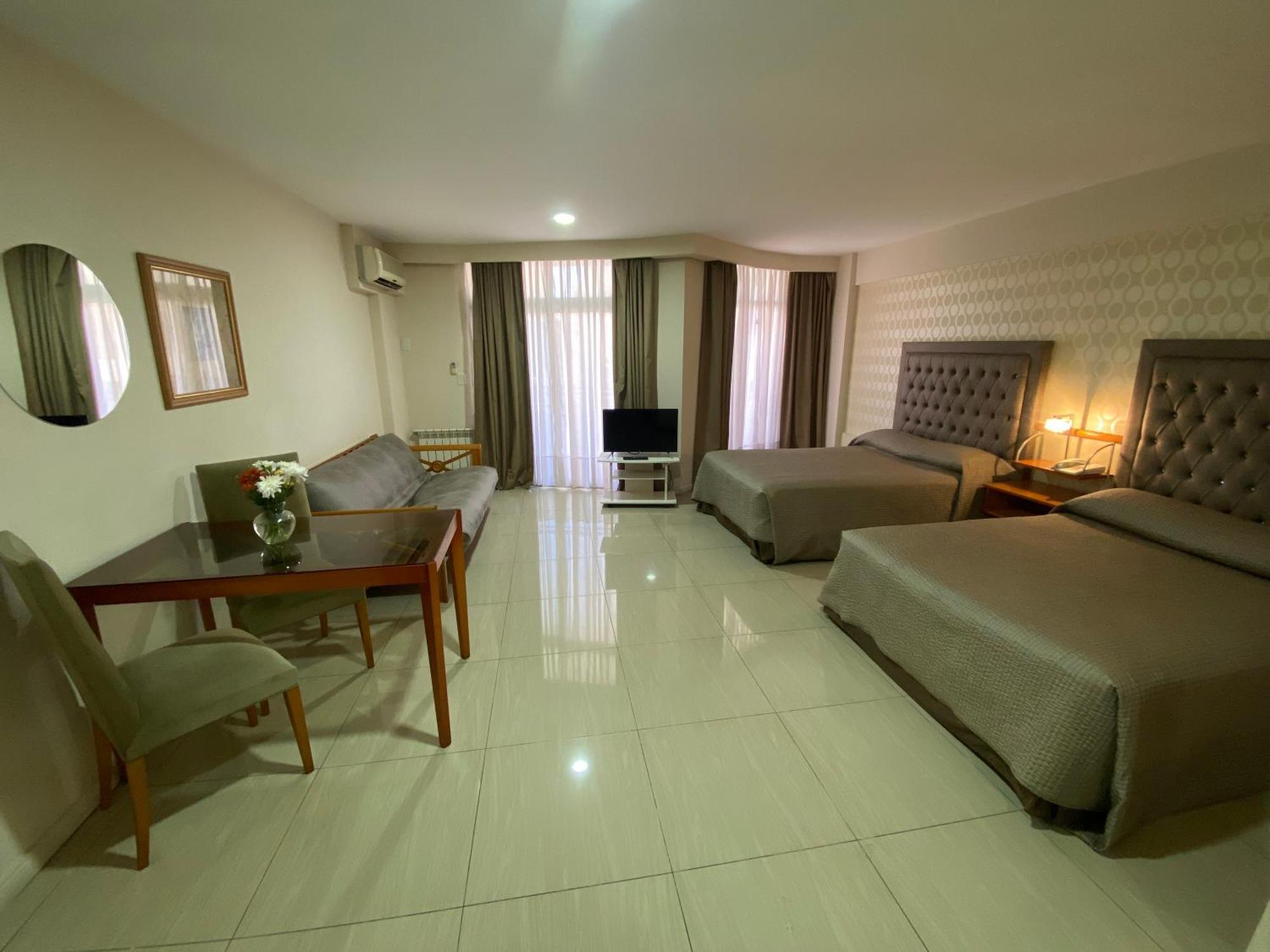 โรงแรมฮาวเวิร์ด จอห์นสัน โรซาริโอ ภายนอก รูปภาพ